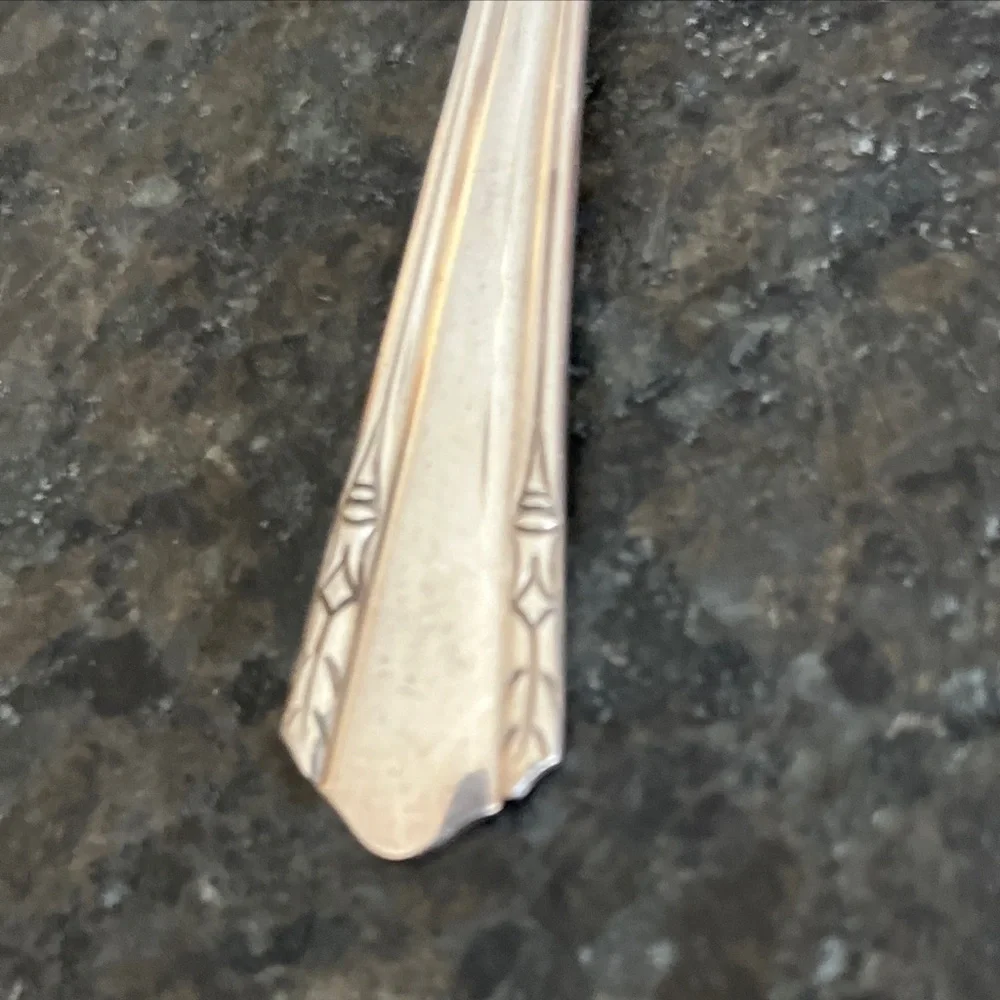 William Rogers Oneida Malibu Silver Plate Pierced Pie Server 1934